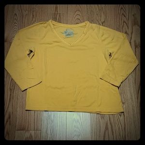 Yellow t-shirt